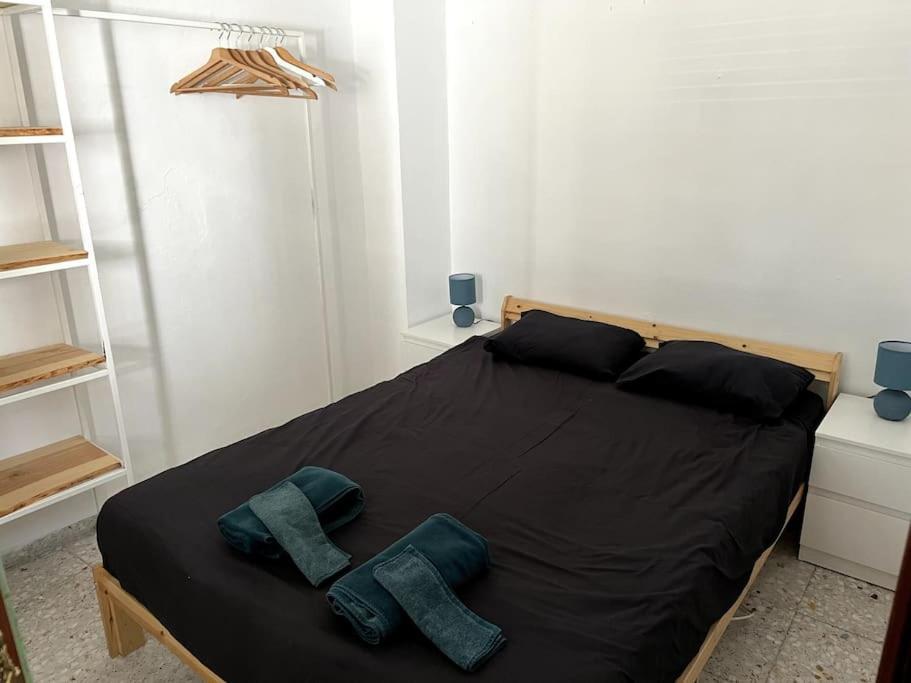 Dom wakacyjny Cosy House, Sunny Terrace, Amazing Views & Outdoor Bathtub! *